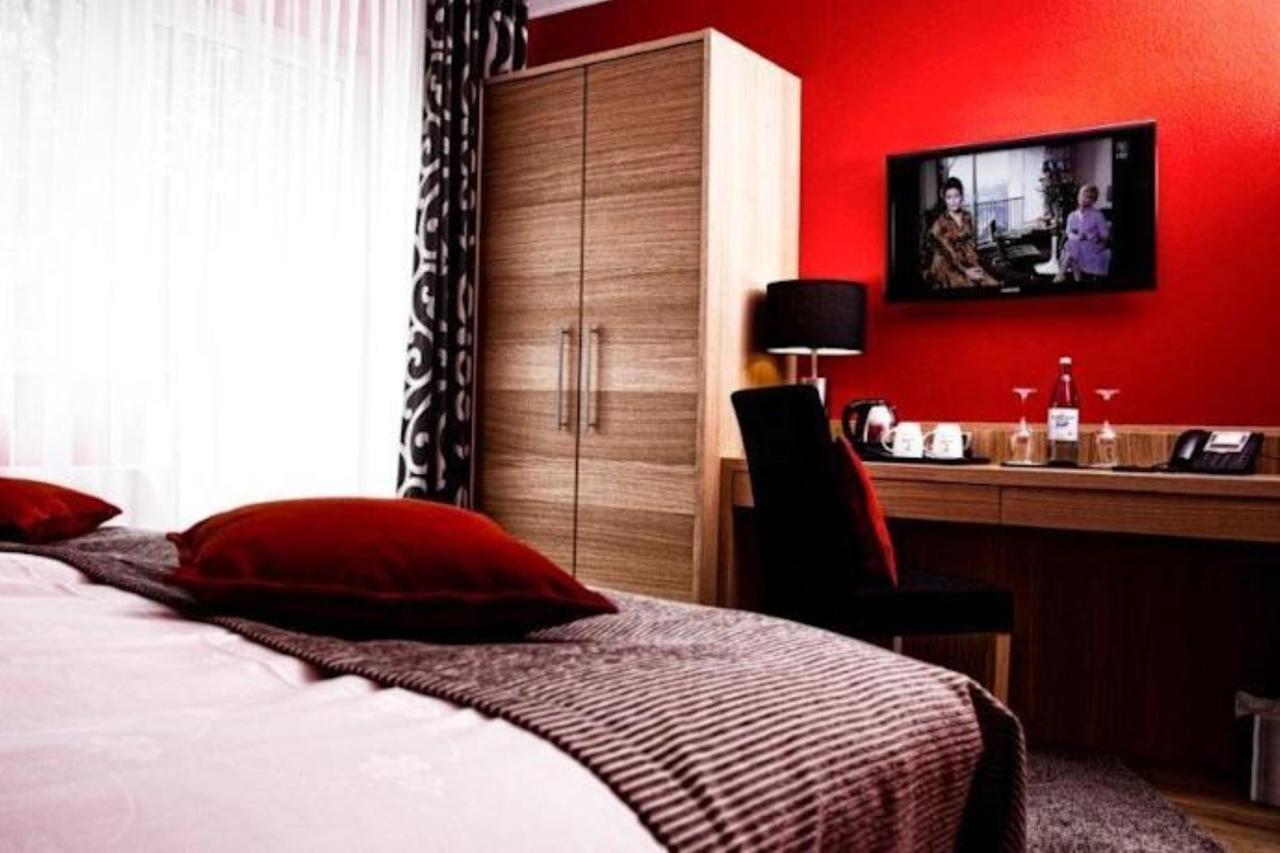 Hotel Palatina "Hotel-Restaurant" Neustadt an der Weinstraße Εξωτερικό φωτογραφία