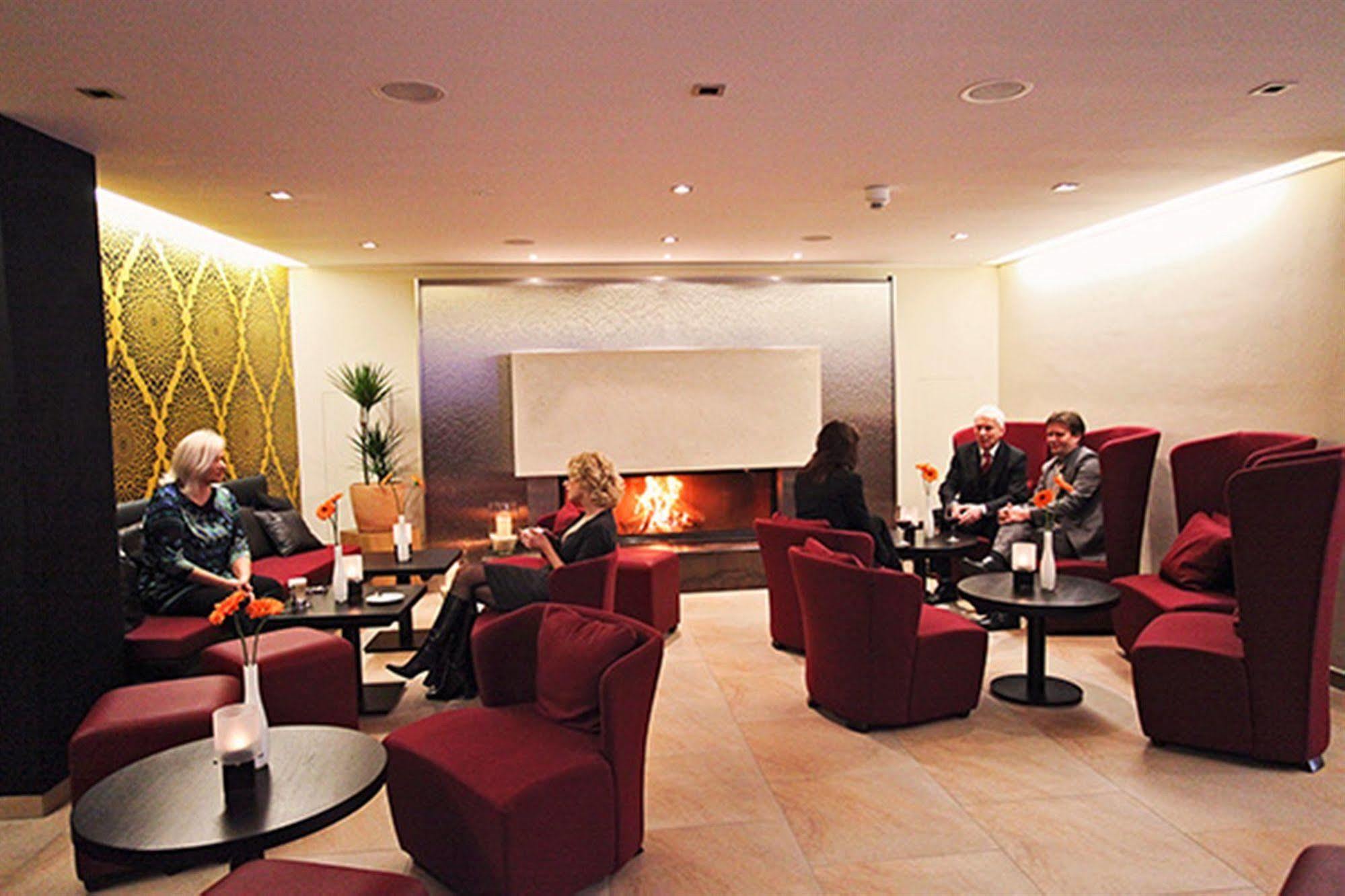 Hotel Palatina "Hotel-Restaurant" Neustadt an der Weinstraße Εξωτερικό φωτογραφία