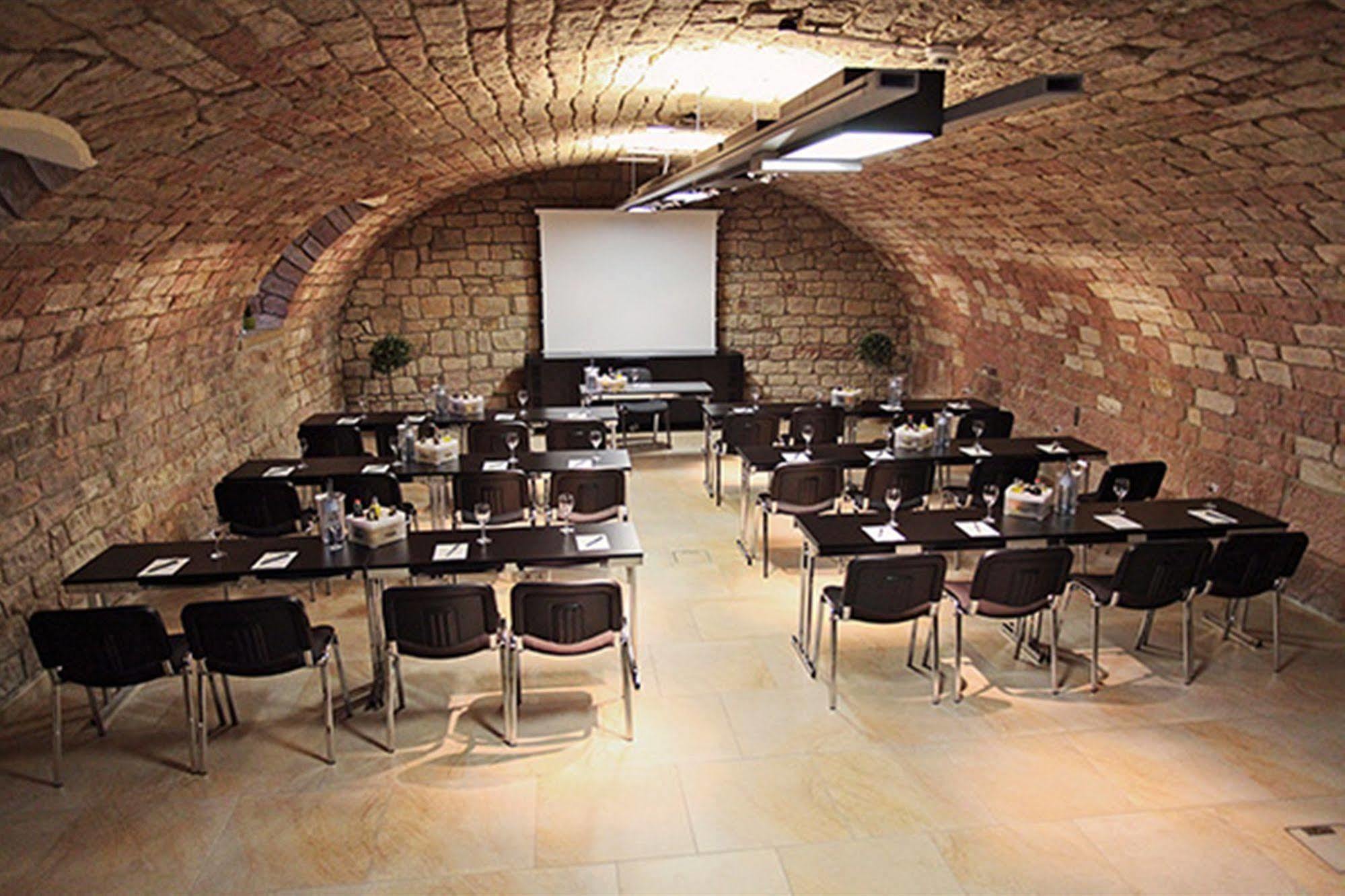 Hotel Palatina "Hotel-Restaurant" Neustadt an der Weinstraße Εξωτερικό φωτογραφία
